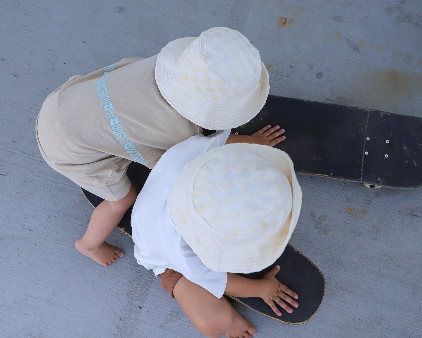 Terry Bucket Hat in Salt Check